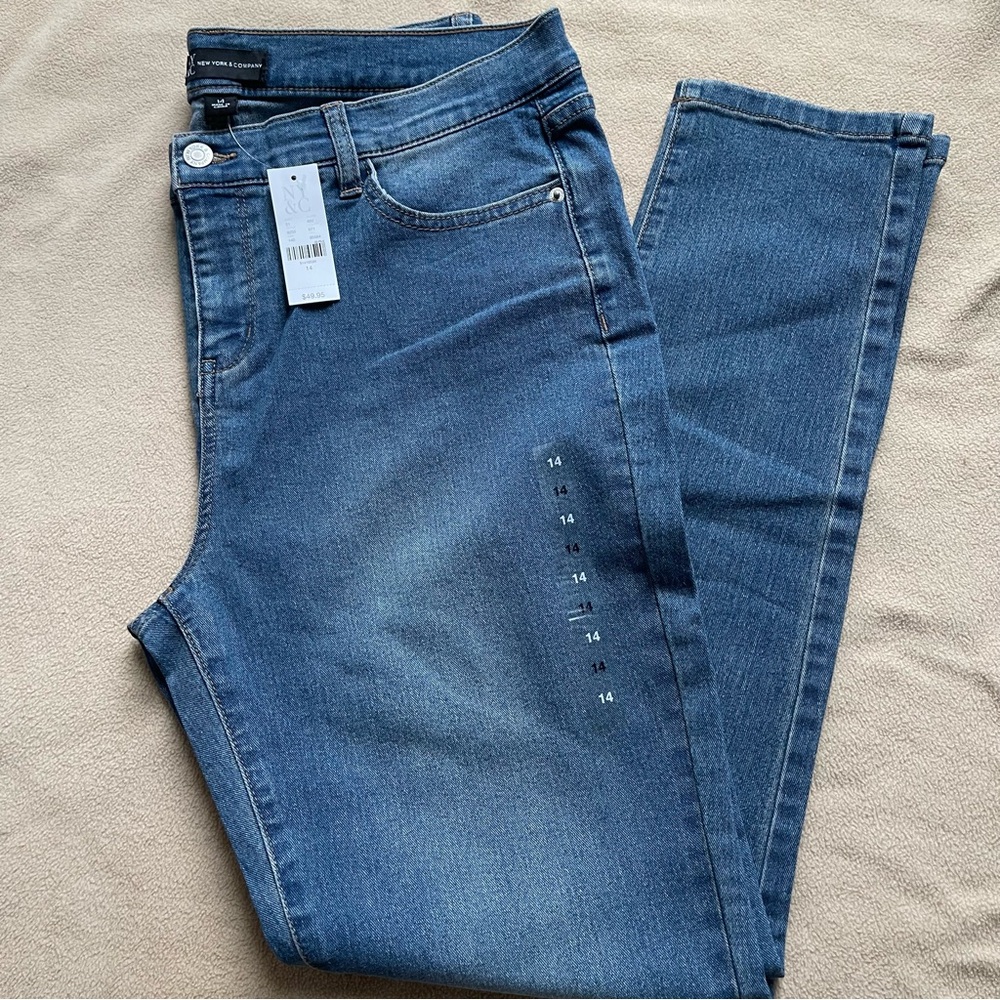 New York & Company NEW Denim Jeans